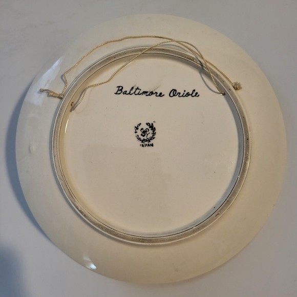 Vintage 3D Baltimore Oriole Wall Hanging Plate Japan - Picture 5 of 6